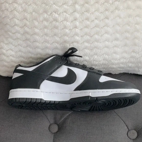 Nike Dunk Low Retro NIB - Picture 9 of 15